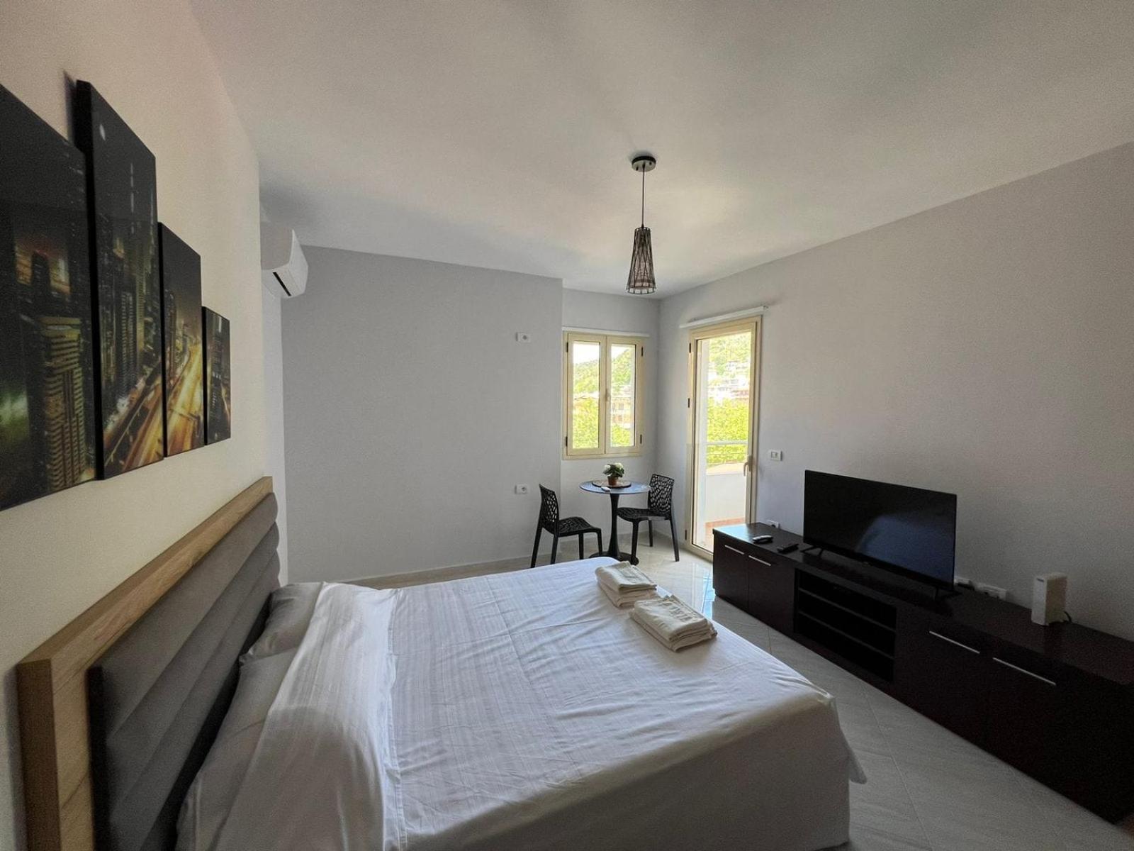 Vlorë Cozy Apartments Near The Sea מראה חיצוני תמונה